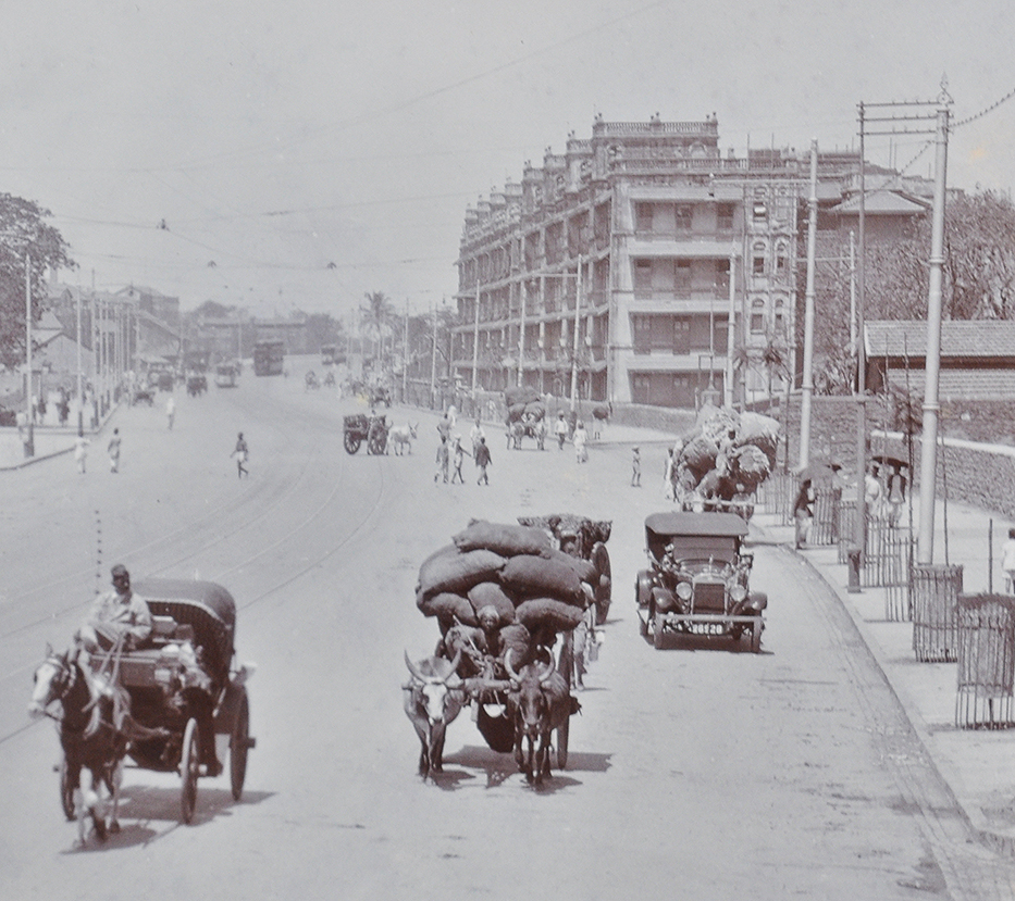 Parel Road Looking Towards Byculla Bridge Mumbai - Old Photo 1923