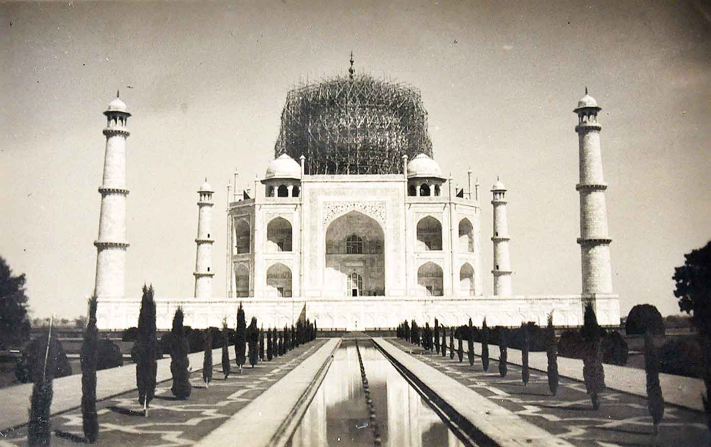 Taj Mahal Disguised In WWII Bombing, 2 Photos 1942
